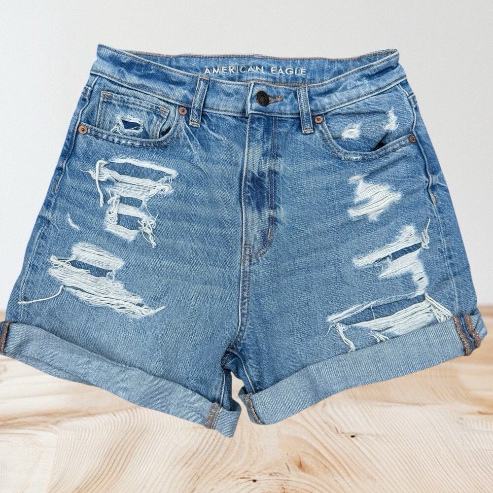 American Eagle Jeans Shorts Relaxed Mom Sz 2/27 Womens Distressed Stretch Cuffed